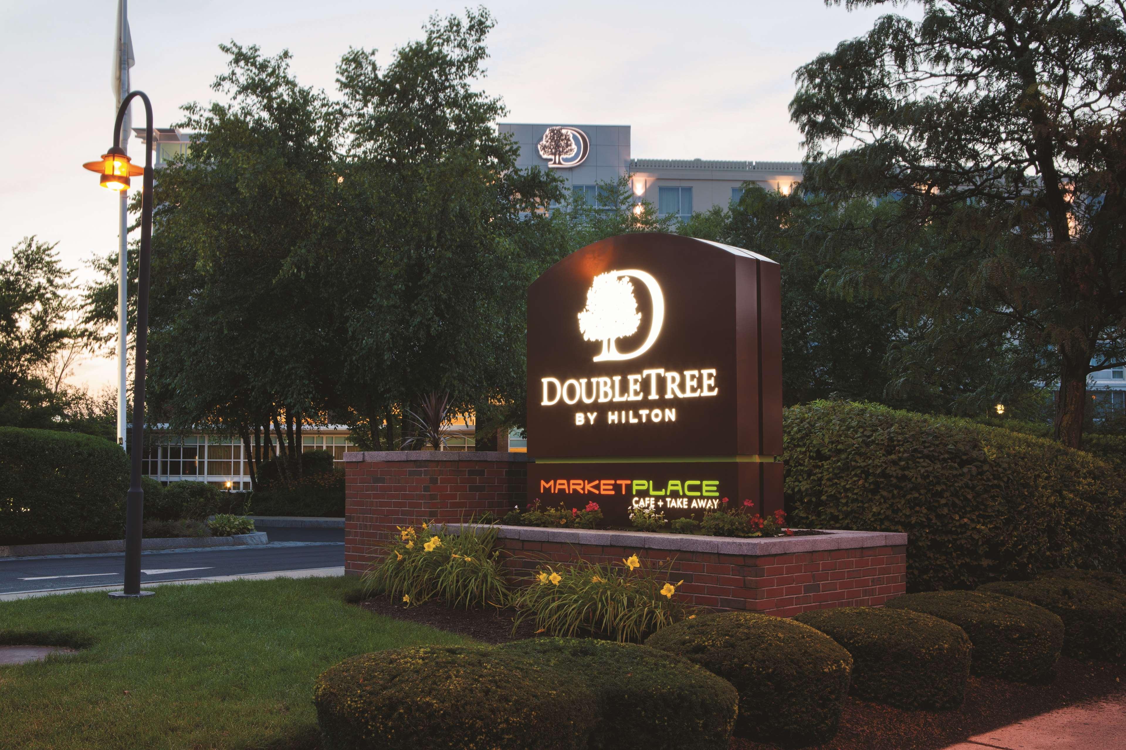Doubletree By Hilton Hotel Boston Bayside Luaran gambar