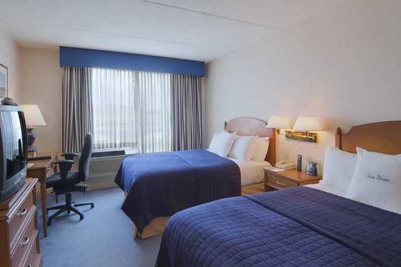 Doubletree By Hilton Hotel Boston Bayside Bilik gambar